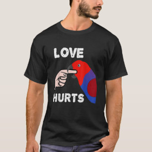 Liebe leidet Weibliche Eclectus-Papagei T-Shirt
