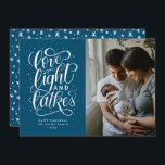 Liebe, Licht und Latkes Foto Hanukkah Feiertagskarte<br><div class="desc">Dieses moderne Single Foto Hanukkah ist mit dem handgeschriebenen Satz "Liebe,  Licht und Gitter" und einem lustigen,  handgezeichneten Muster auf der Rückseite ausgestattet.</div>