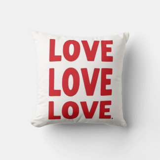 Liebe Liebe Liebe – Fette Valentinstag-Typografie- Kissen