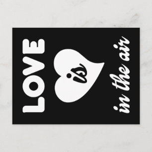 Liebe liegt in der Luft Postkarte