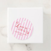 Liebe liegt in der Luft Rosa Rote Herzen Junggesel Geschenkanhänger (Beispiel)