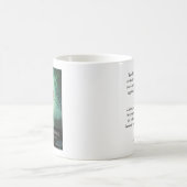 Liebe Lies Beneath 15 oz Links Tasse (Mittel)