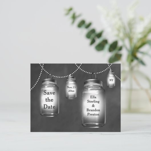 Liebe Mason Jars auf Chalkboard Save the Date Ankündigungspostkarte (Stehend Vorderseite)
