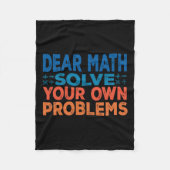 Liebe Mathe lösen Ihre eigenen Probleme Funny Math Fleecedecke (Vorderseite)