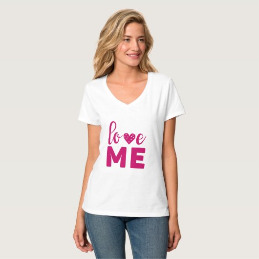Liebe mich T-Shirt (Vorderseite Vollansicht)