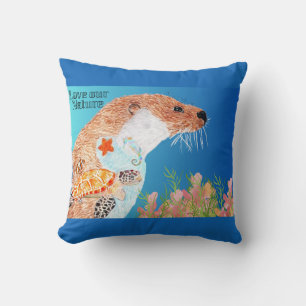 Liebe mit Otters Kissen