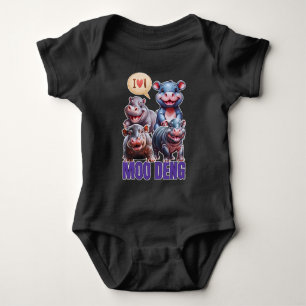 Liebe moo Deng Thai lustige kleine Babyhippo Baby Strampler