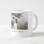 Liebe Morning Brew: Personalisierte Hochzeitsstimm Jumbo-Tasse (Vorderseite Rechts)