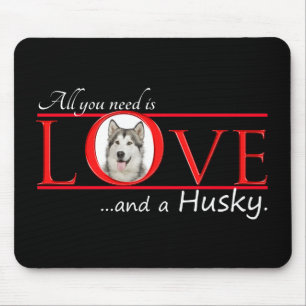 Liebe My Husky Mousepad