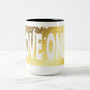 Liebe nur T - Shirt Zweifarbige Tasse