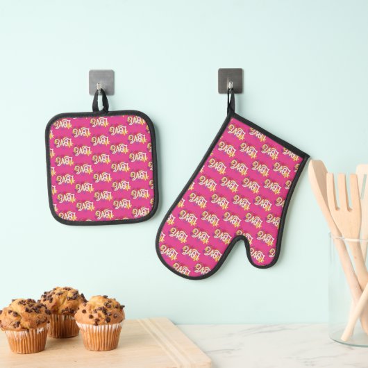 LIEBE Oven Mitt & Pot Holding Set (Insitu (Hängend))