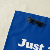 Liebe Pandas und Ramen (weißer Text) Strandtuch (Beispiel)