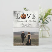 Liebe Pumpkin Save the Date Card (Stehend Vorderseite)