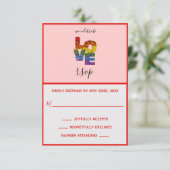 LIEBE Red Themed Same Wedding RSVP Card Karte (Stehend Vorderseite)