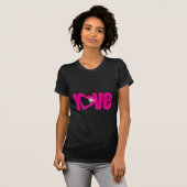 "Liebe" rosa Herztext schwarzer T - Shirt (Vorne ganz)