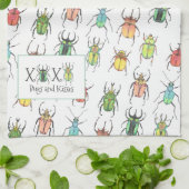 Liebe schlägt Valentinstag Geschirrtuch (Gefaltet)