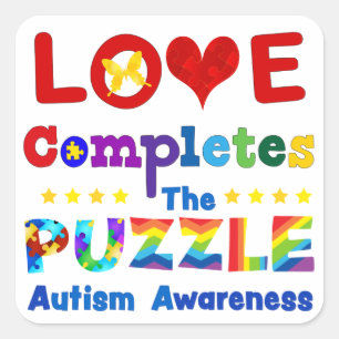 Liebe schließt das Puzzle ab Quadratischer Aufkleber