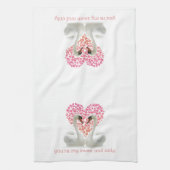 Liebe schwingt mit rosa Herzen Geschirrtuch (Vertikal)