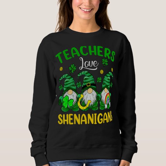 Liebe Shenanigans St Patrick Day Three Gnom Sweatshirt (Vorderseite)