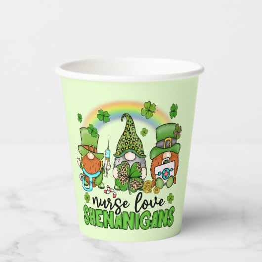 Liebe Shenanigans St. Patrick's Pappbecher (Vorderseite)