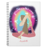 Liebe Sie selbst Erste Frau Yoga Pose Monogramm Notizblock (Vorderseite)