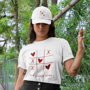 Liebe siegt immer Zitat l Rotes Herz Spielend T-Shirt