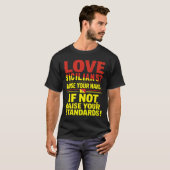 Liebe Sizilianer? Heben Sie die Hand. T-Shirt (Vorne ganz)