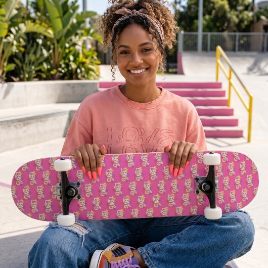 LIEBE Skateboard