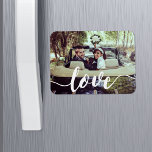 Liebe Skriptüberlagerung Magnet<br><div class="desc">Teilen Sie sich ein beliebtes Foto für Tag,  Verlobung oder Hochzeit auf unseren rechteckigen Flexi-Magneten mit "Liebe" in modernen,  handgeschriebenen Schriften am unteren Rand. Macht eine einzigartige Gastgeschenk Hochzeit,  wenn gepaart mit einem Verlobung-Foto!</div>