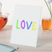 Liebe stolz Regenbogenfarbe LGBTQ Juni modern Sockelschild (In Situ)