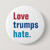 Liebe-Trumpf-Hass Button (Vorderseite)