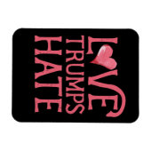 Liebe Trumps Hate Magnet (Horizontal)