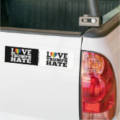 Liebe Trumps Hate Rainbow Heart - 2 on 1 design Autoaufkleber (Auf Lkw)