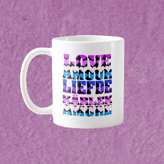 Liebe Typografie Viele Sprachen hören rosa Kaffeetasse