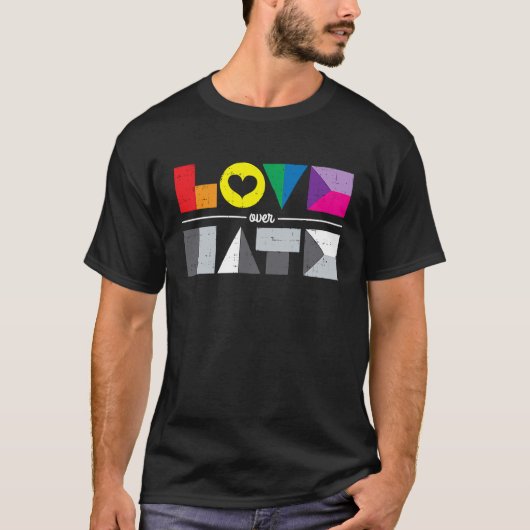 Liebe über Hass, LGBT, geometrischer Regenbogen, G T-Shirt (Vorderseite)