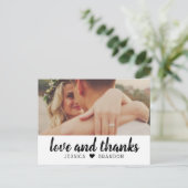Liebe und Dank Black Rustic Script Hochzeitsschrei Postkarte (Stehend Vorderseite)