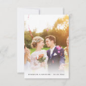 Liebe und Dank der modernen Hochzeit des Fotos Dankeskarte (Rückseite)