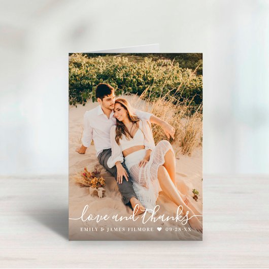 Liebe und dank handgeschriebenem Skript-Hochzeitss Dankeskarte