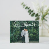 Liebe und Dank Whimsical Script Foto Hochzeit Postkarte (Stehend Vorderseite)