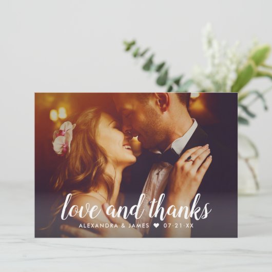 Liebe und Dankeschön-Script-Overlay Hochzeitszette Dankeskarte (Stehend Vorderseite)