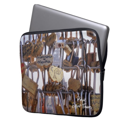 Liebe und Eiffelturm. Paris. Frankreich. Laptopschutzhülle (Vorderseite Links)