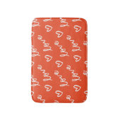 Liebe und Herz zeichnend im roten Hintergrund Badematte (Vorderseite Vertikal)