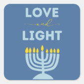 "Liebe und Licht" jüdische Menorah Blue Hanukkah Quadratischer Aufkleber (Vorderseite)