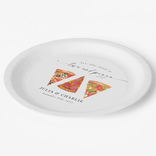 Liebe und Pizza Probe Pappteller (Schrägansicht)