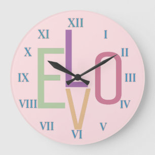 Liebe und römische Nummern Große Wanduhr