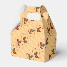 Liebe und Schmetterlinge in orangefarbener Diagona