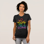 Liebe und Stolz T-Shirt (Vorne ganz)