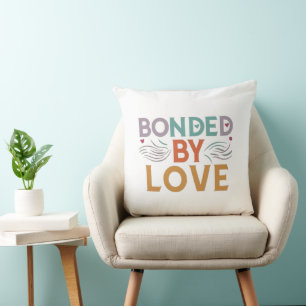 Liebe vereint - "Bonding by Liebe" Multicolor Kissen