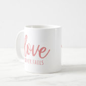 Liebe Versage nie - 1 Korinther 13:8 rosa Kaffeetasse (Vorderseite Links)
