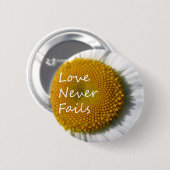 Liebe Versage nie Daisy 1 Korinther 13 Button (Vorne & Hinten)